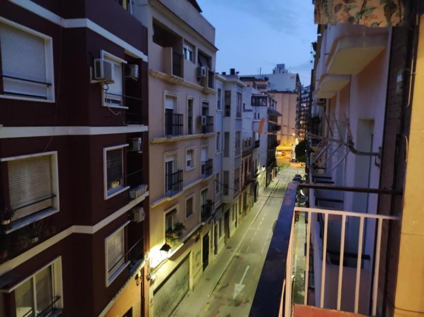 10-46-1- Комната В Квартире Для 4 Человек В Аликанте Alicante Exterior foto